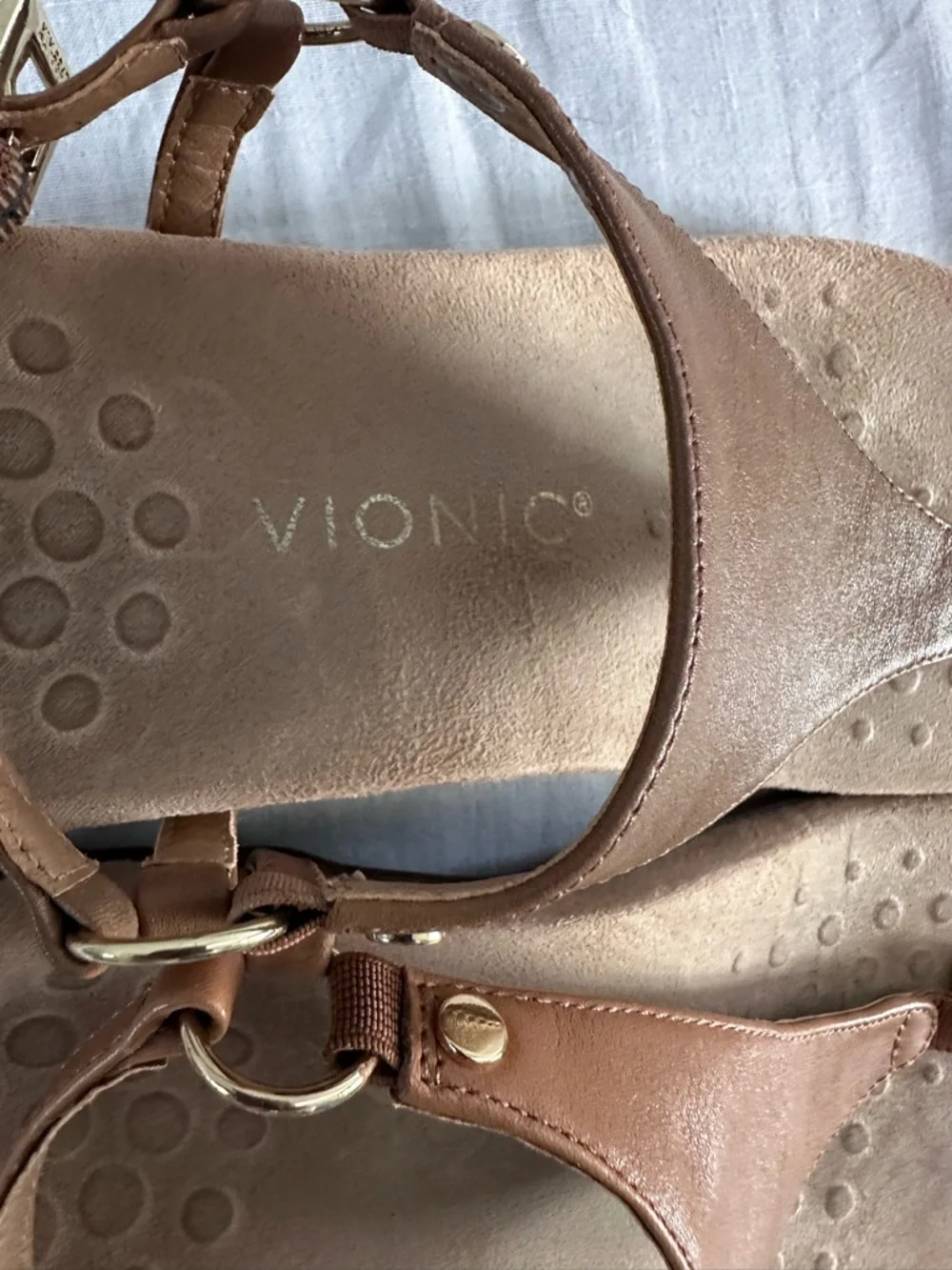 Vionic Kirra Sandals Womens 6.5 Brown Leather Thong Backstrap Comfort Flip Flop - Picture 3 of 8